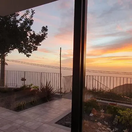 Casa Avos & Netas, Fantastic View, Near The Nature! Arco da Calheta (Madeira)