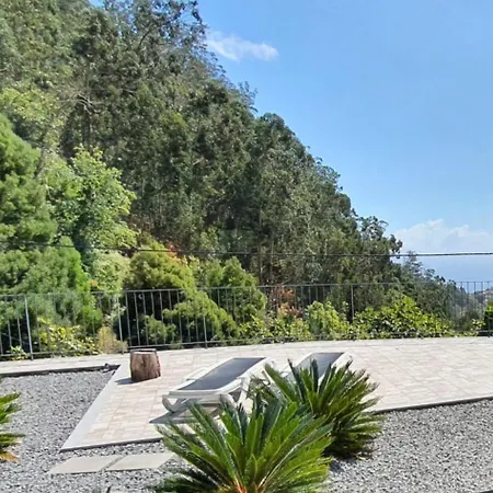 Casa Avos & Netas, Fantastic View, Near The Nature! * Arco da Calheta (Madeira)
