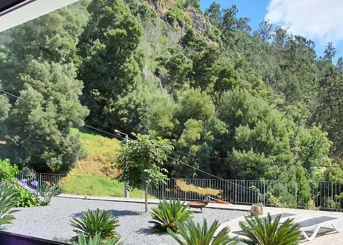 Casa Avos & Netas, Fantastic View, Near The Nature! * Arco da Calheta (Madeira)